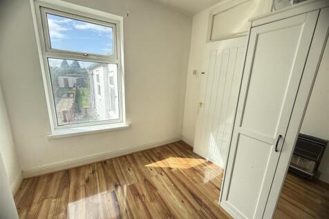 Photo 15-09-2025, 2 11 55 pm.jpg