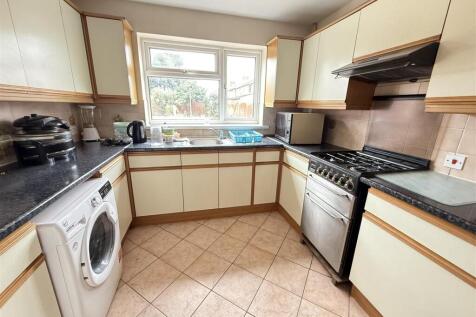 Photo 19-08-2025, 12 03 52 pm.jpg