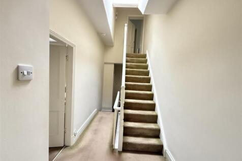 Photo 15-04-2025, 2 50 59 pm.jpg