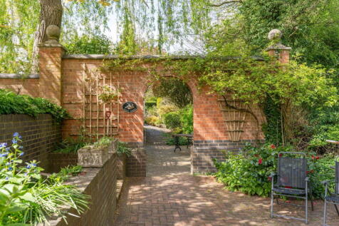 Property Image 32