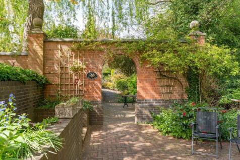 Property Image 32