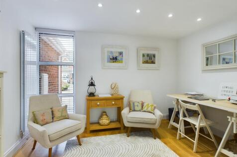 Study/Bedroom/Playroom