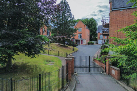 St Katherines Court