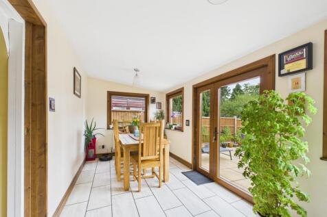 Dining/Garden Room