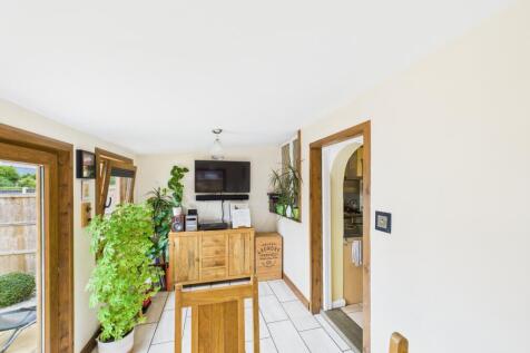Dining/Garden Room