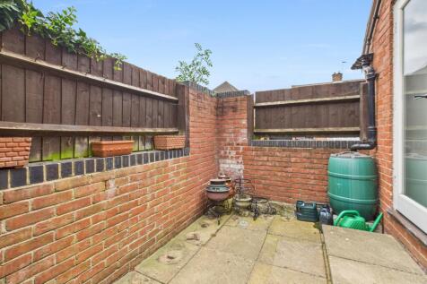Courtyard Garden