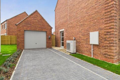 Garage &amp; Driveway