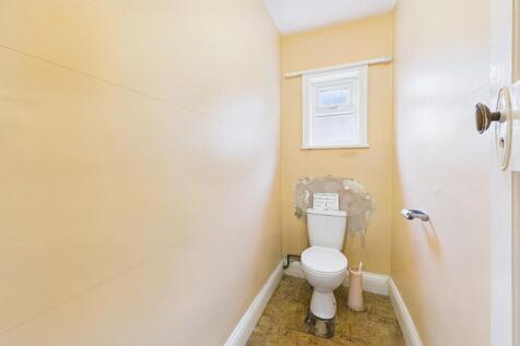 Separate WC