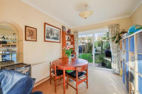 BLETCHINGLEY ROAD (16 FROM 42)-39.jpg
