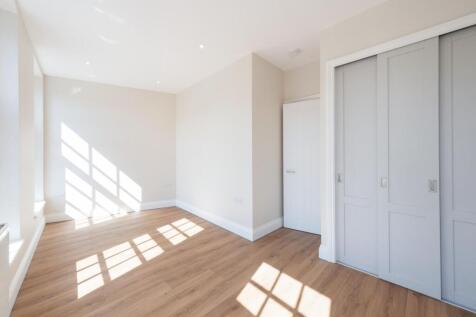 HIGH STREET 12A,FLAT 2  (4).jpg