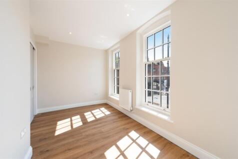 HIGH STREET 12A,FLAT 2  (5).jpg
