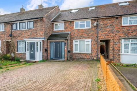 BLETCHINGLEY CLOSE (11).jpg