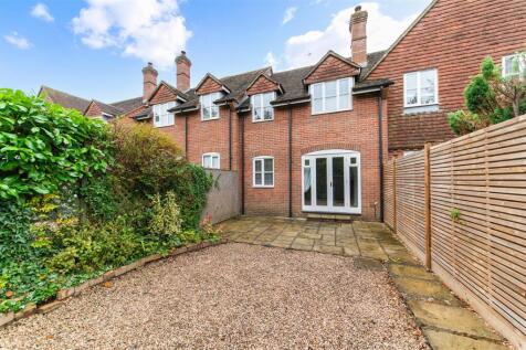 THE OLD YARD (15).jpg