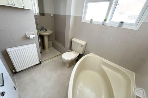 IMG-20240520-WA00...