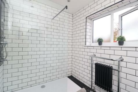 Master Ensuite
