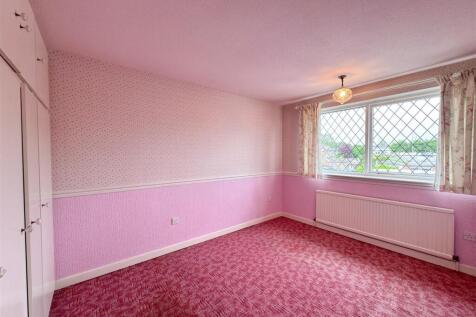 Bedroom 2.jpeg