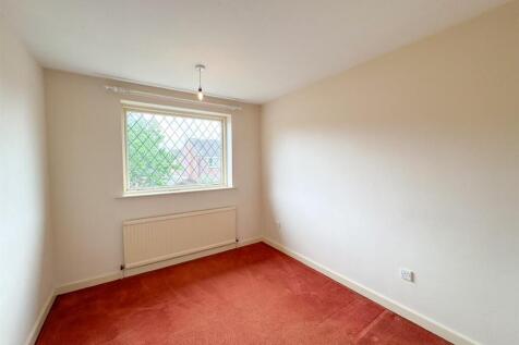 Master Bedroom.jpg