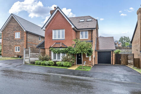 1302093-2-683ec39...
