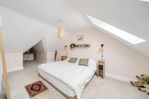 1302093-4-683ec3a...