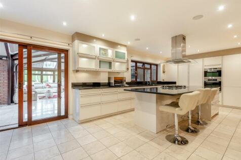 8539729-interior09.jpg