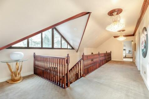8539729-interior21.jpg