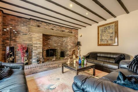 8607032-interior28.jpg