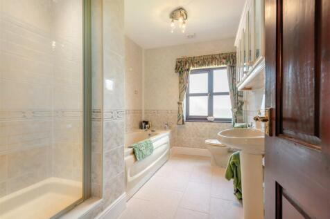 8607032-interior05.jpg