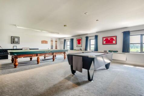 8607032-interior12.jpg