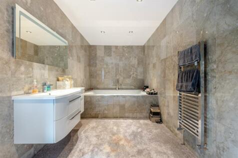 8607032-interior15.jpg