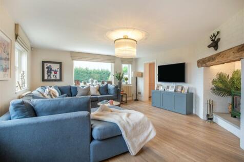 8625396-interior10.jpg