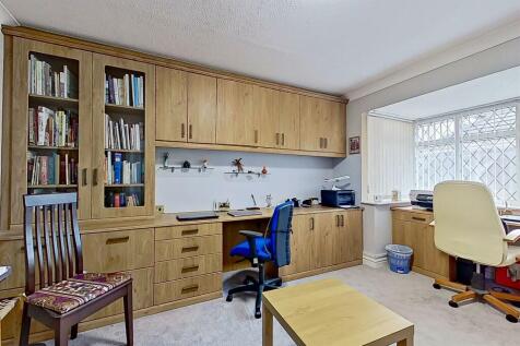 209 Birmingham Road INSIDE-33.jpg