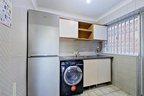 209 Birmingham Road INSIDE-44.jpg