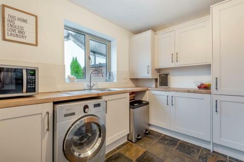 8632185-interior13.jpg