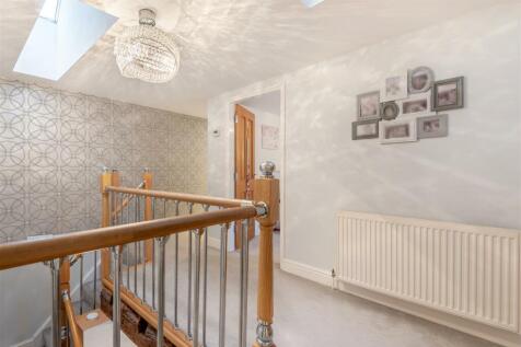8632185-interior17.jpg