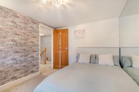 8632185-interior15.jpg