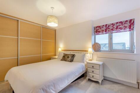 8632185-interior18.jpg