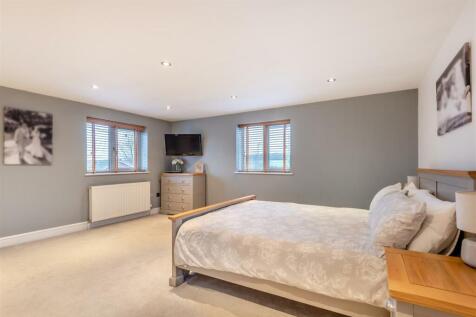 8632185-interior23.jpg