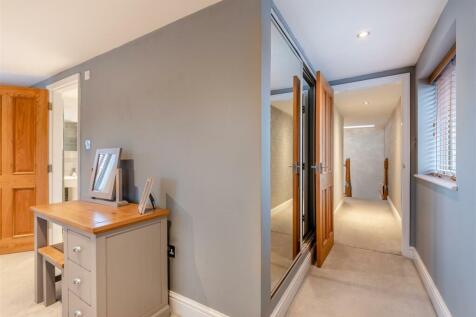 8632185-interior25.jpg