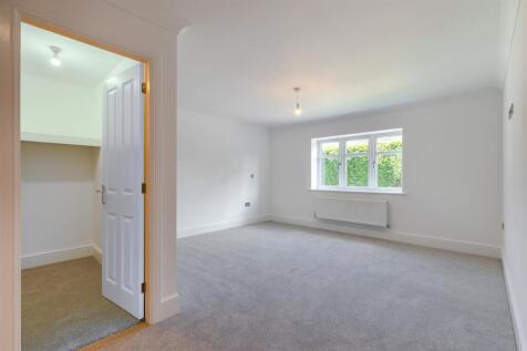 8590623-interior08.jpg
