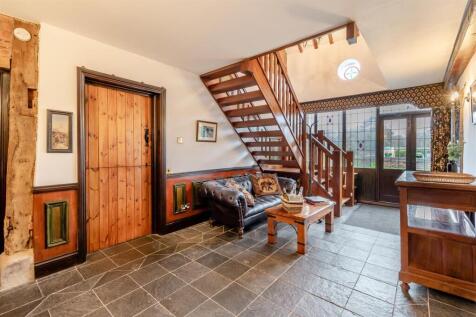 8636440-interior22.jpg
