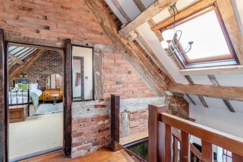 8636440-interior02.jpg