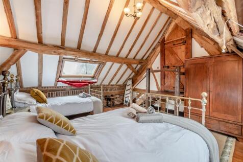 8636440-interior10.jpg