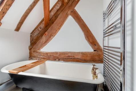 8636440-interior11.jpg