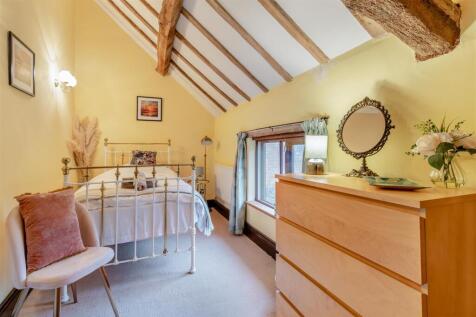 8636440-interior18.jpg