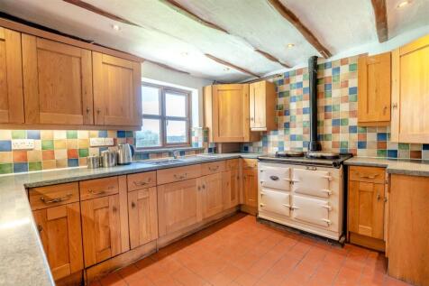 8640784-interior14.jpg