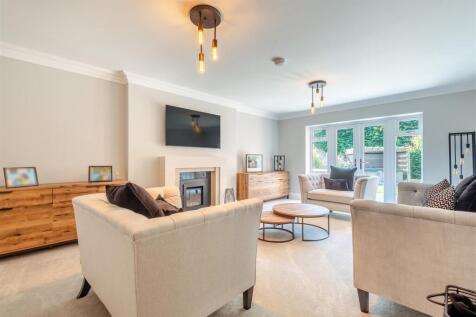 8606019-interior06.jpg