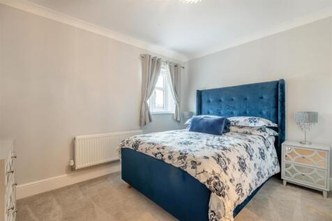 8606019-interior13.jpg
