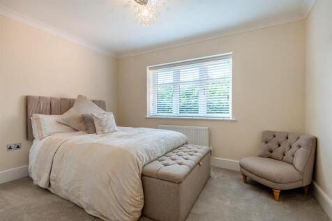 8606019-interior22.jpg