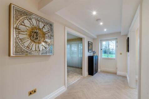 8633443-interior31.jpg