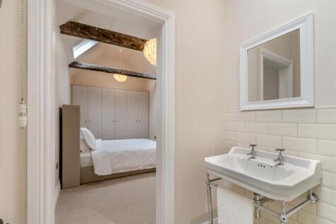 8633443-interior13.jpg